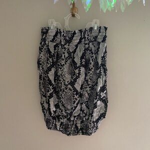 Sofia “Candy” sleeveless satin blouse tube top in snakeskin print new‎ with tags
